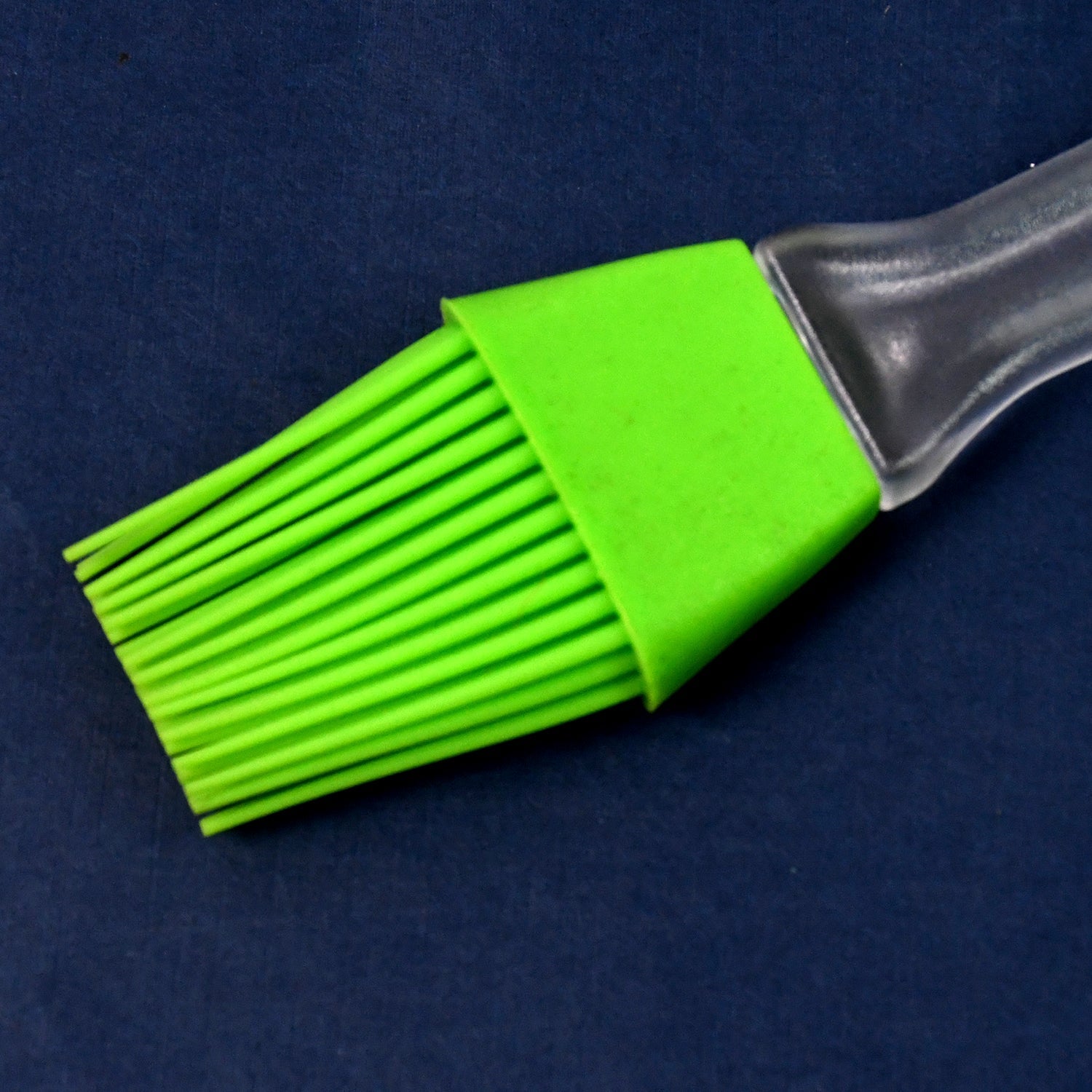 Silicone Spatula and Pastry Brush Special Brush for Kitchen Use (1 Pc / 23 Cm) Silicone Spatula and Pastry Brush Special Brush for Kitchen Use (1 Pc / 23 Cm)